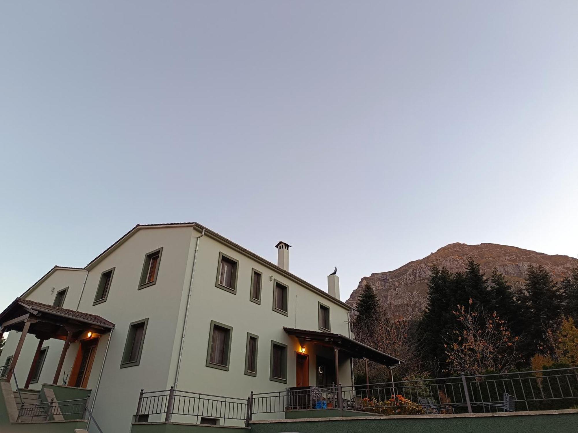 Baldeneige Hotel Prámanta Exterior foto